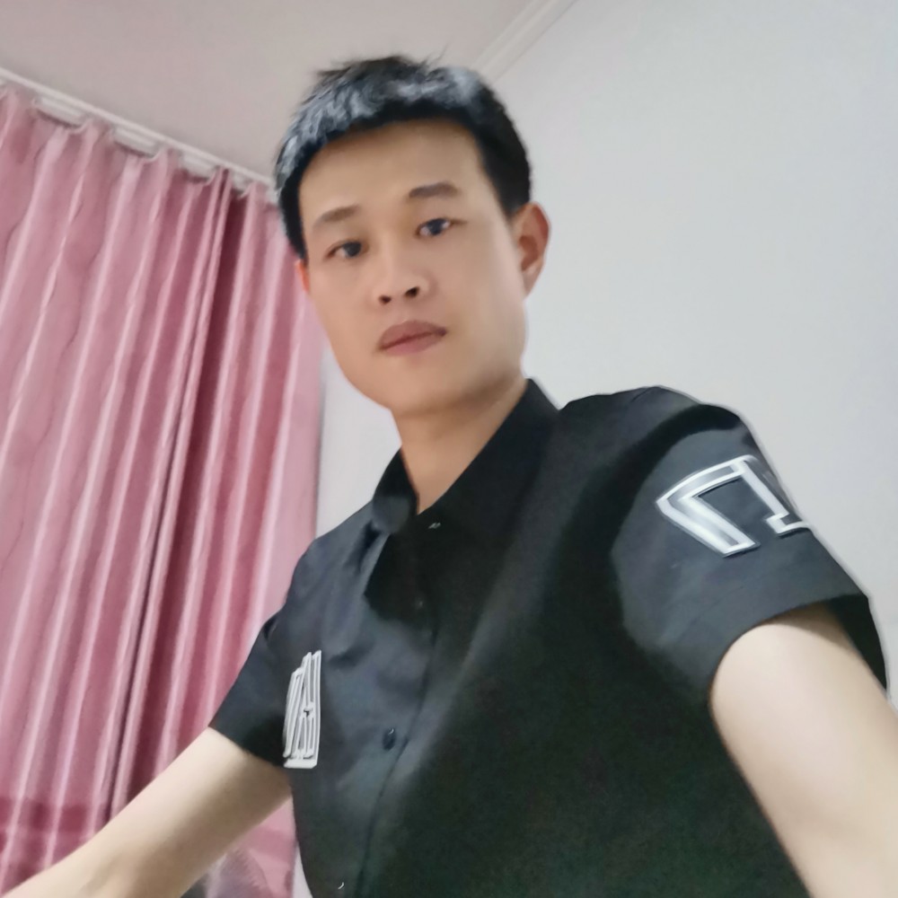 磬音泪了大方的照片