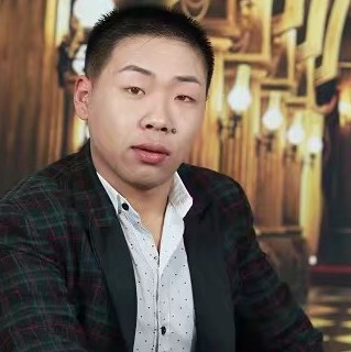 乌冬面回首喜悦的照片
