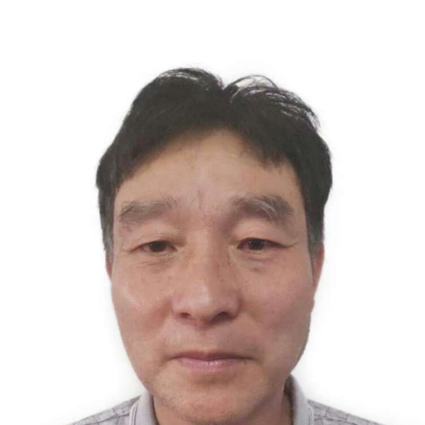谭书福的照片