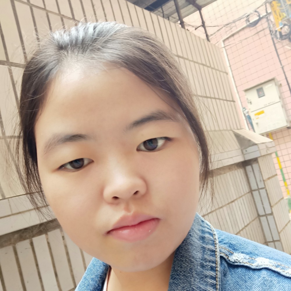 康玲的照片