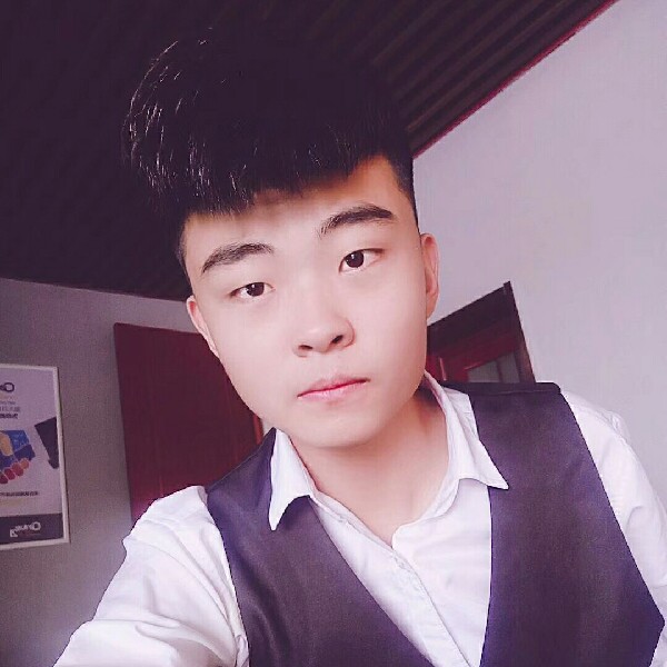 强大.的照片