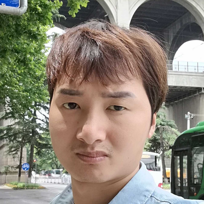 爱撒娇帽子的照片