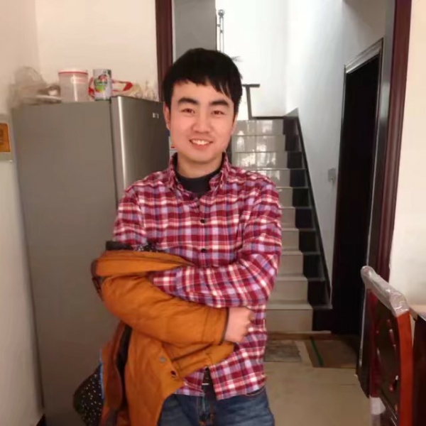 犹豫踢咖啡豆的照片