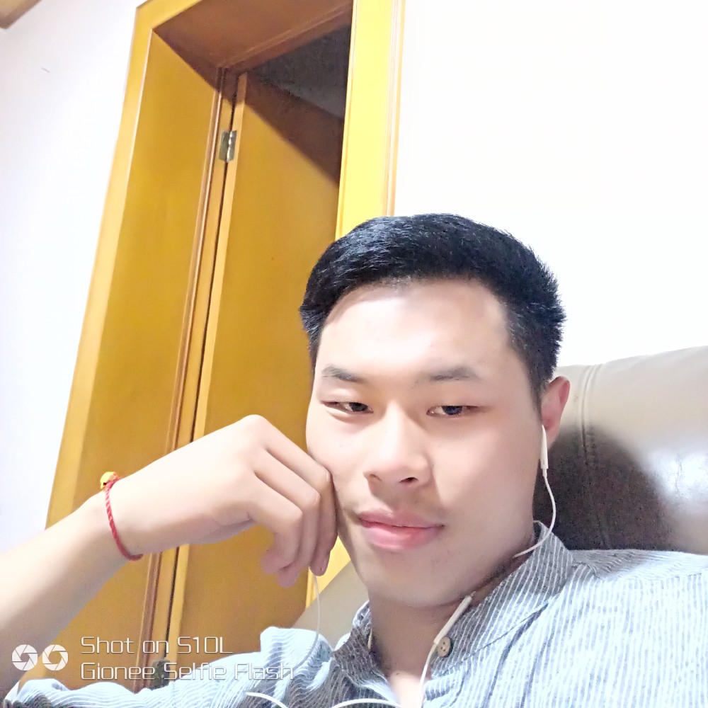 樵^0^夫的照片