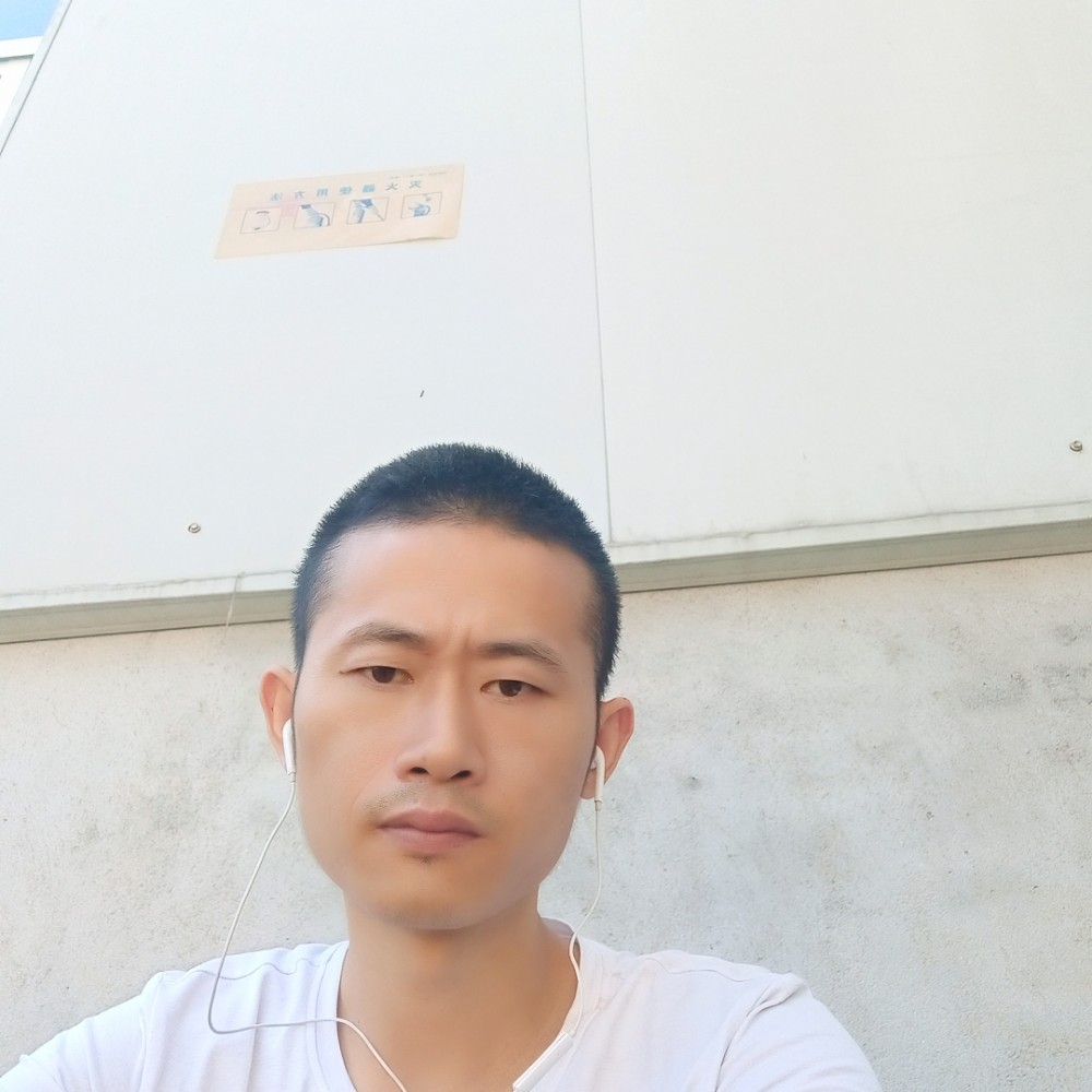 手套爱贪玩的照片