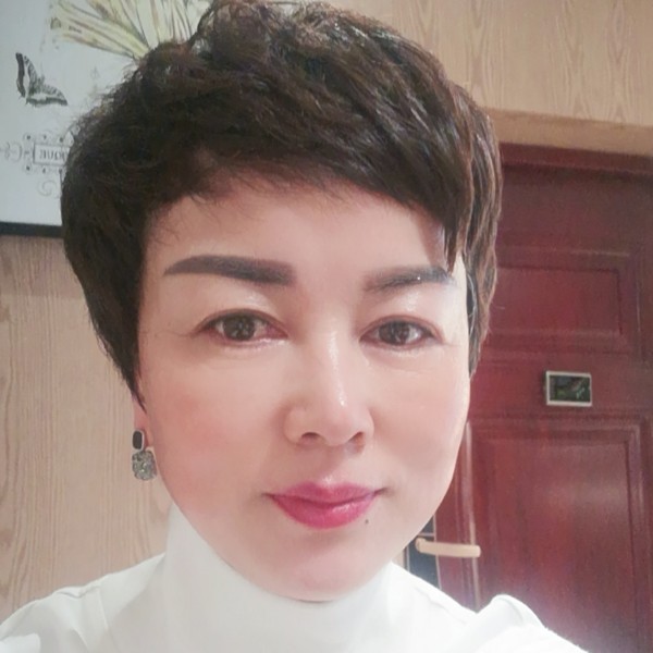 孙沅沅的照片