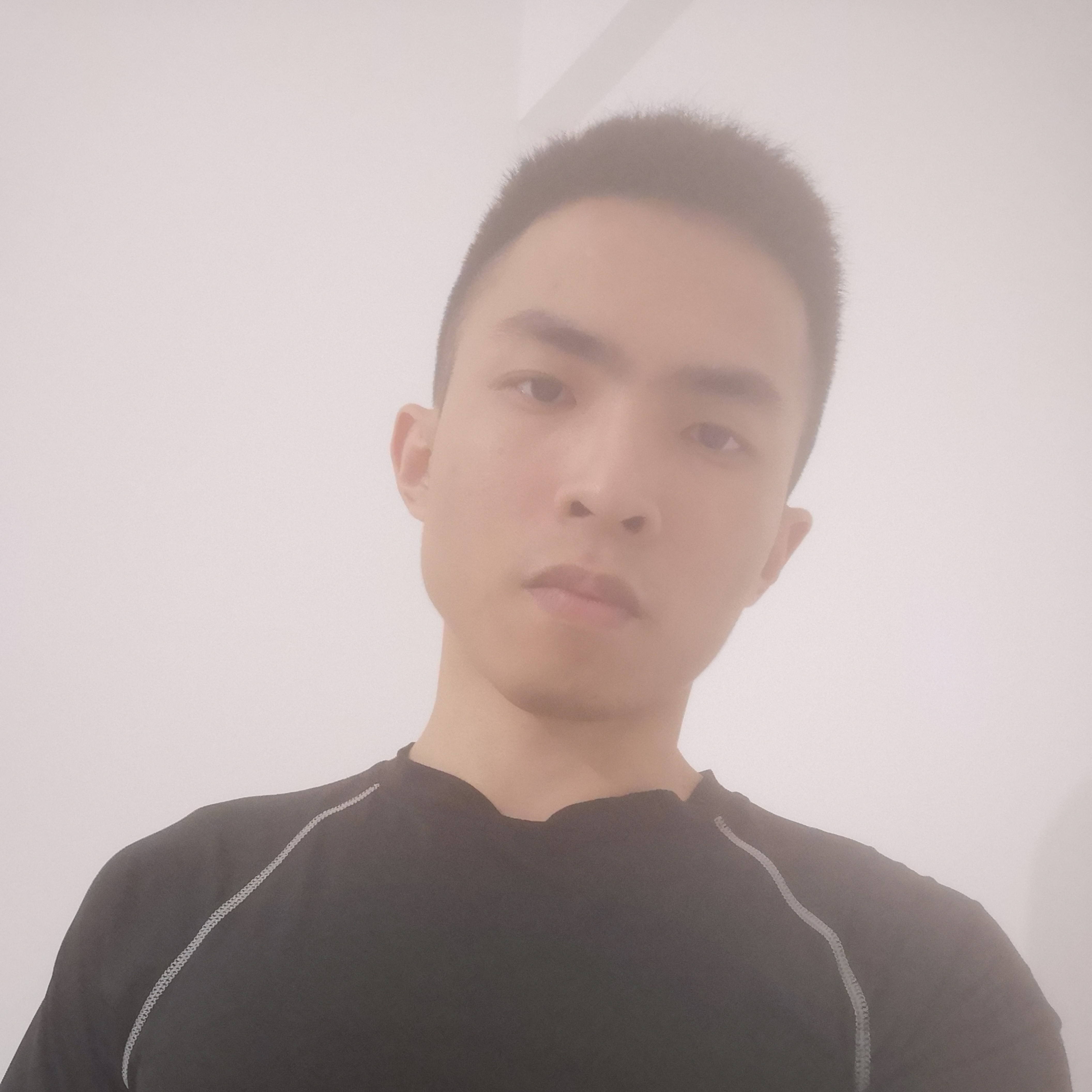 钟^的照片