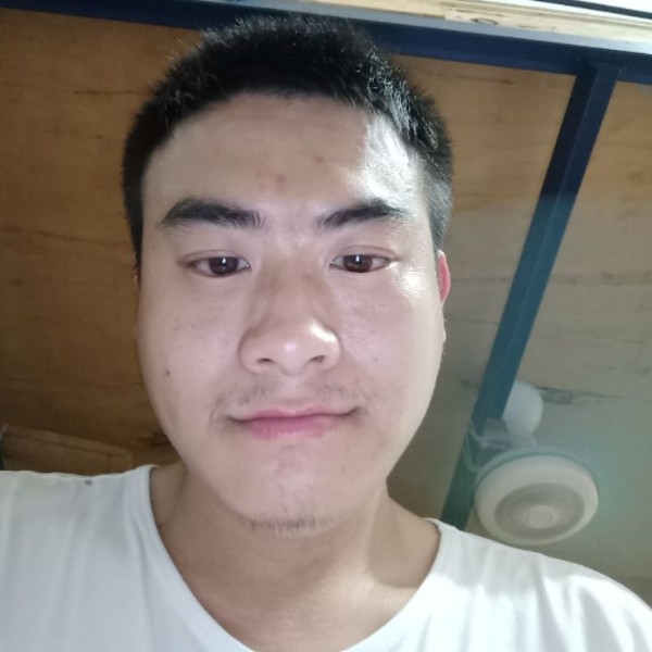 彭勇波的照片