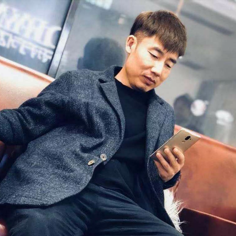 君子魏的照片