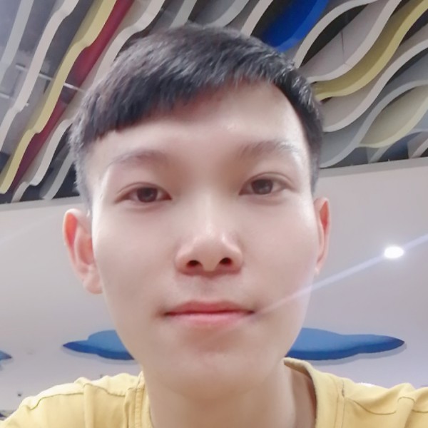 爆米花笑留胡子的照片