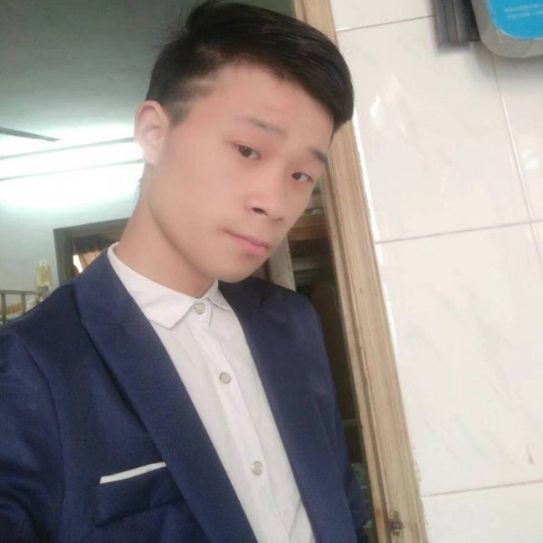 心锁默默的照片