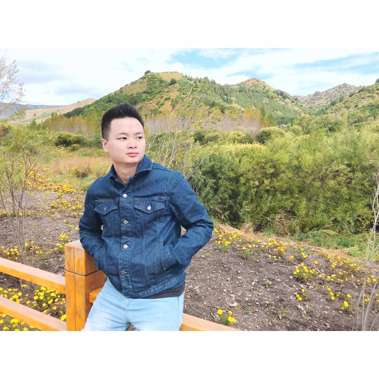 请叫我小青龙的照片