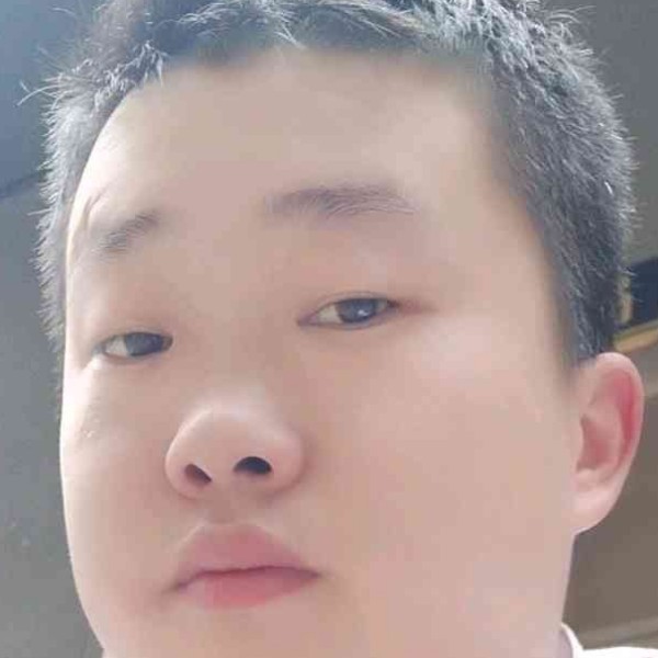 小鸭子笑超级的照片
