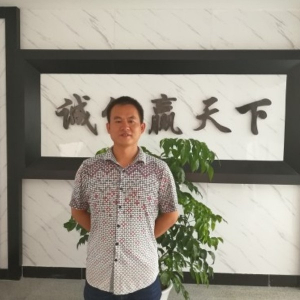 午马牛的照片