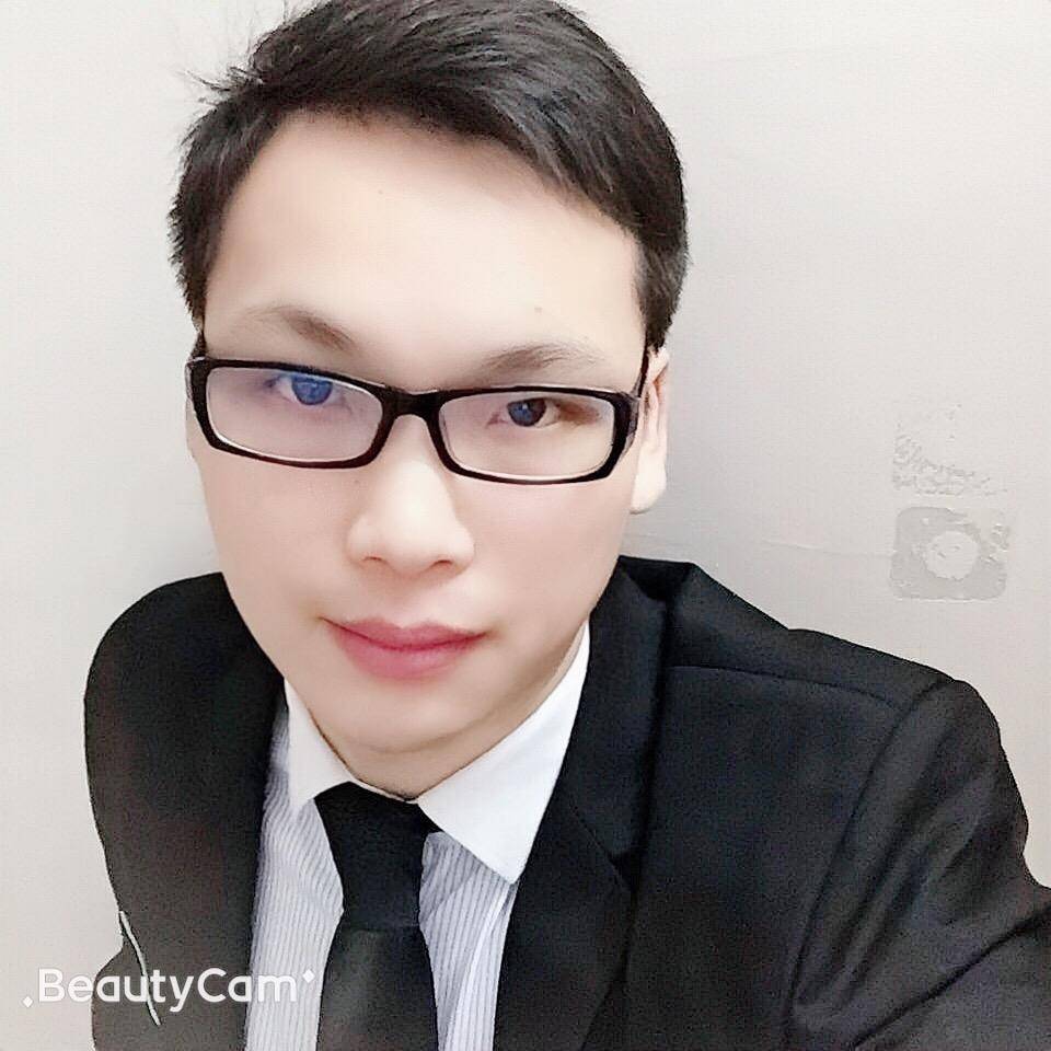 大白有阔达的照片