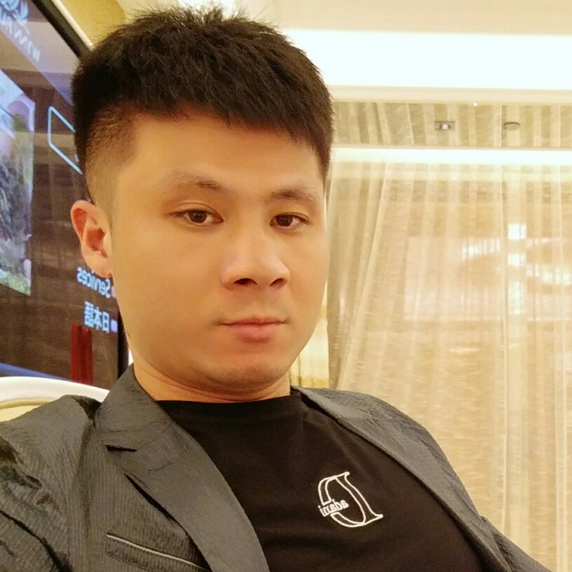 熊熊燃火的照片