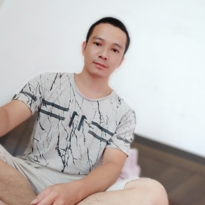 盼望方友好的照片