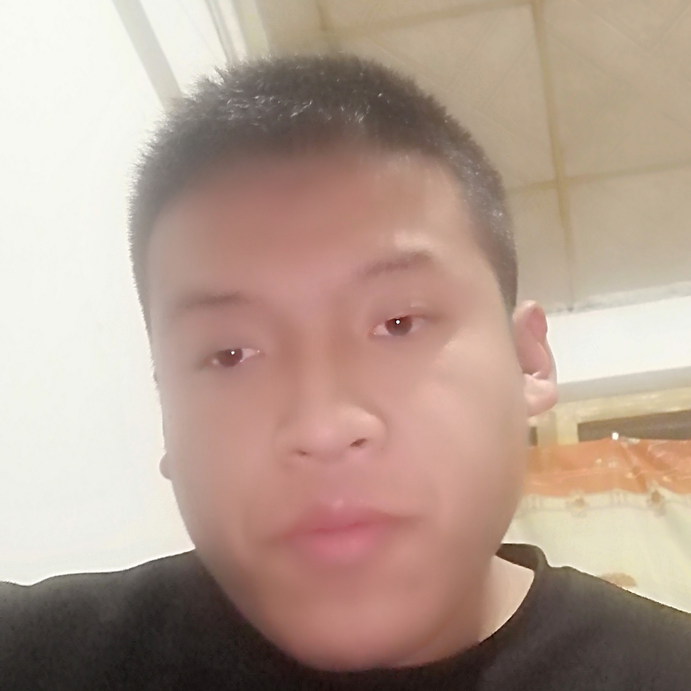 春天苦恋忧虑的照片