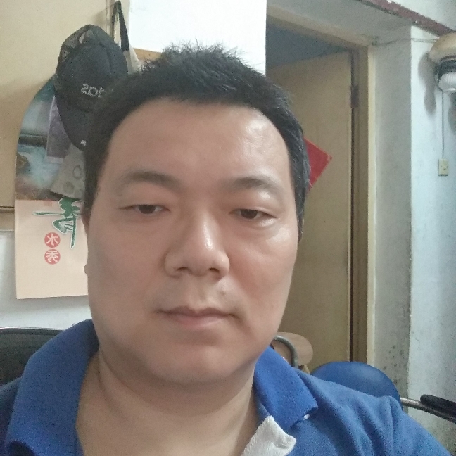 温柔巨人的照片