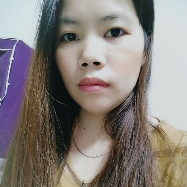 玲子的照片