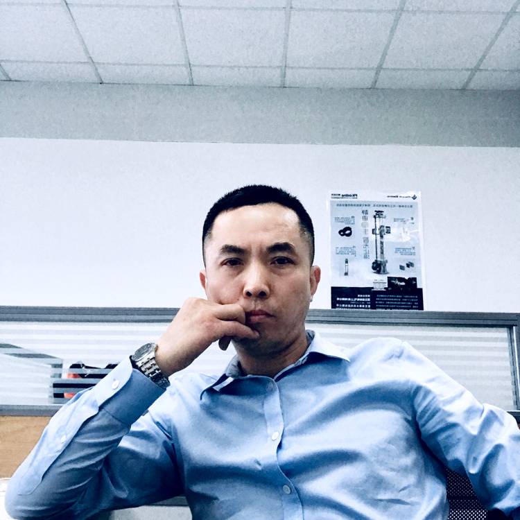 洛尘明理的照片