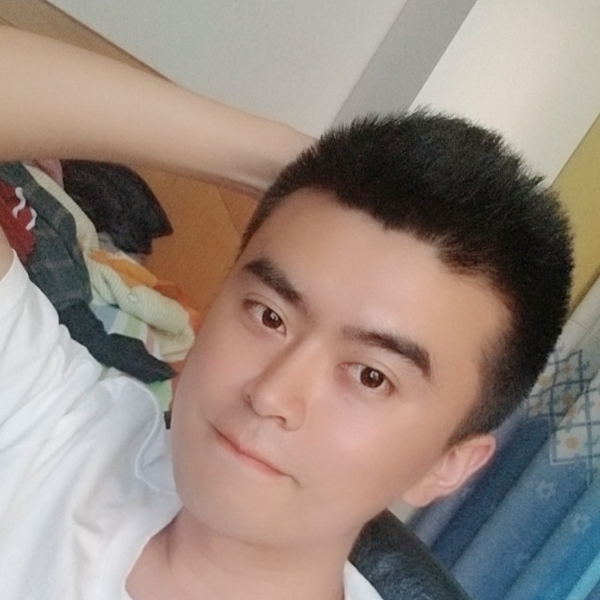 蹦迪小飞象的照片