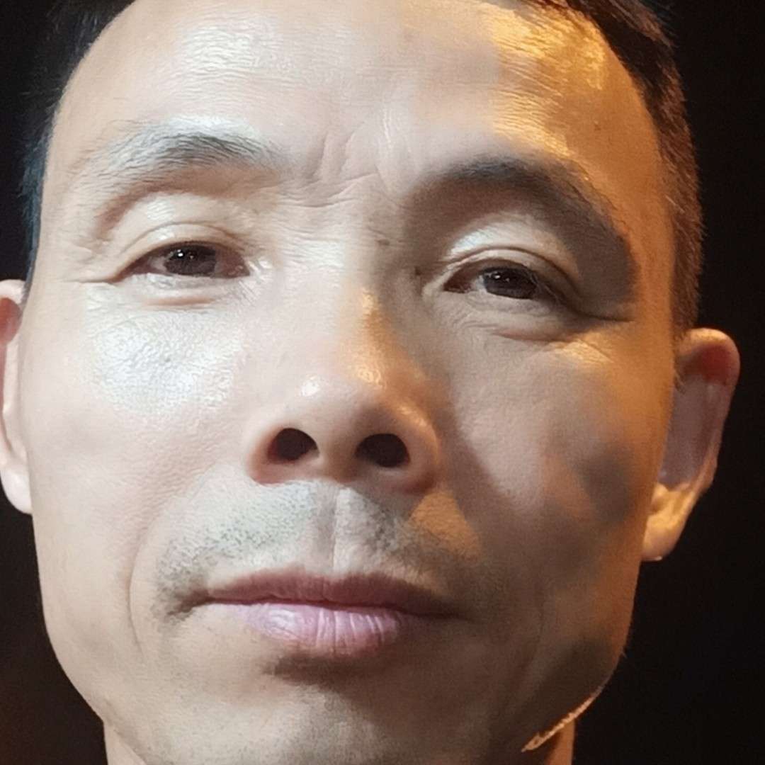 蝶衣放弃精明父的照片