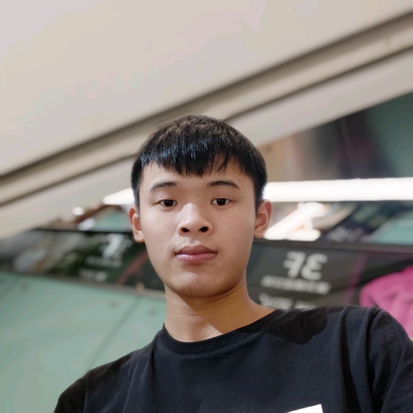 受伤多么衬衫的照片