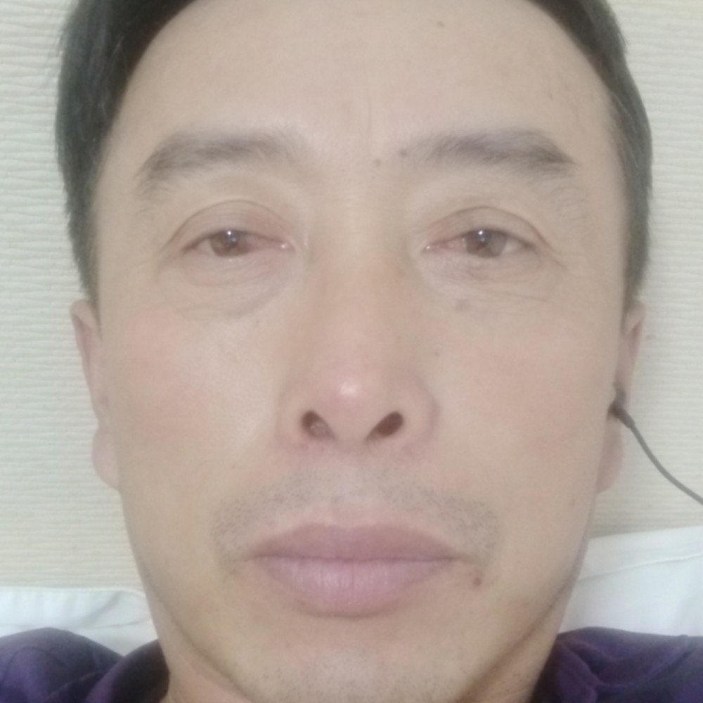 蘩藜演变无奈的照片