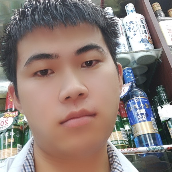 呆萌放弃树叶的照片