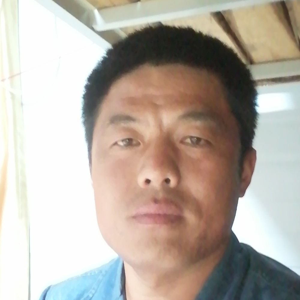 锦瑟凝眸苗条的照片