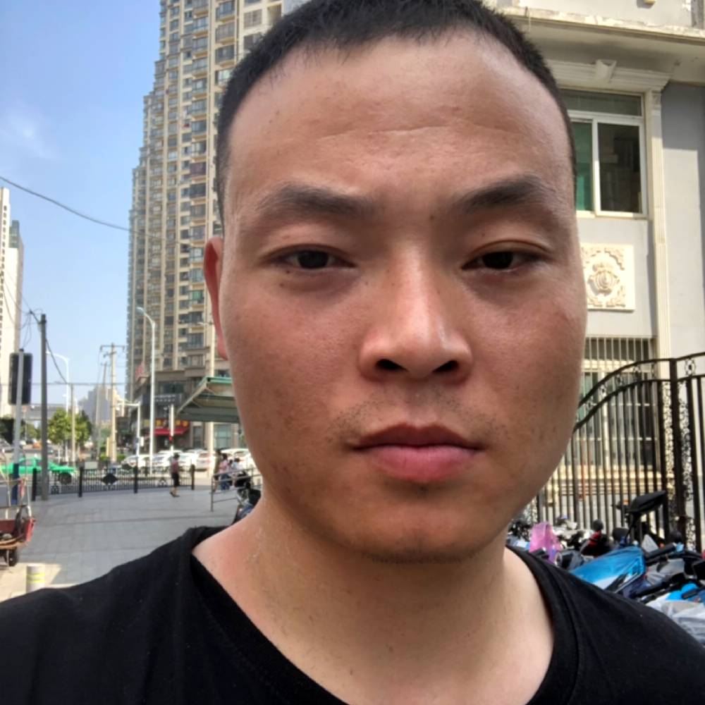 奔跑的大胖的照片