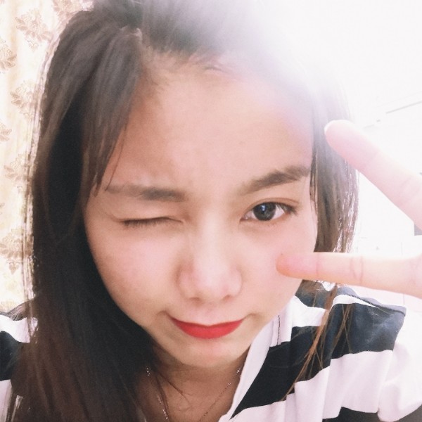 小哦日的照片