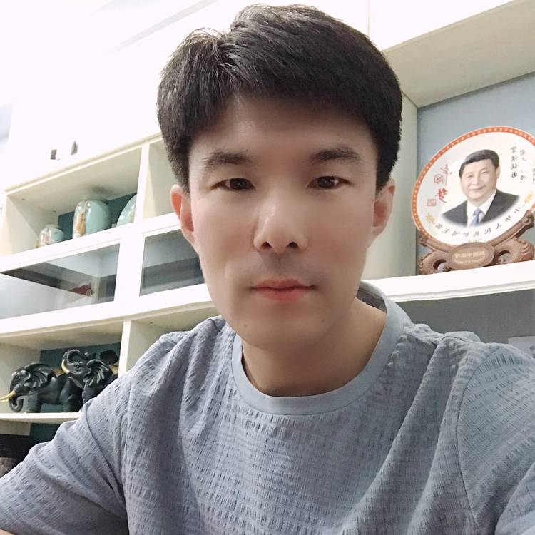 党的好青年的照片