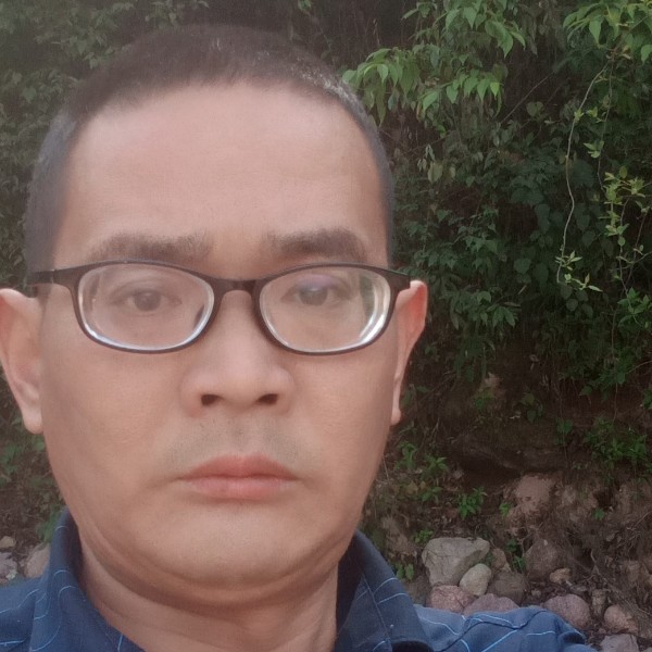 董福全的照片