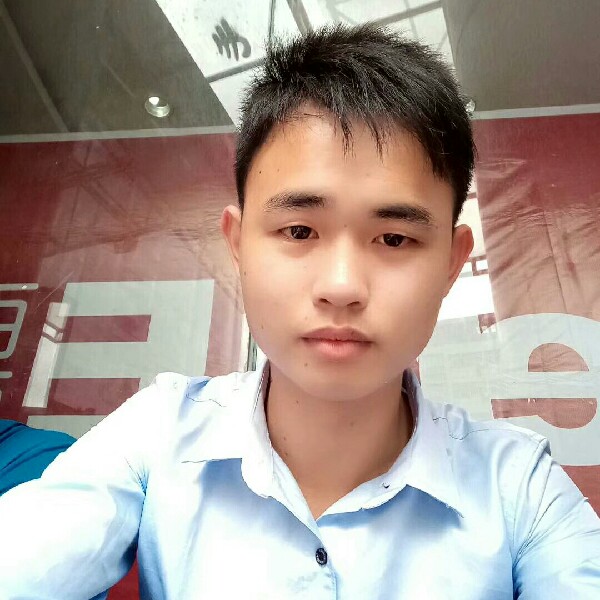 郭家大公子的照片