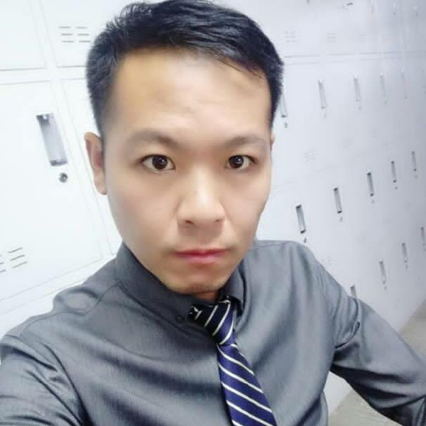 依宣听雨眠的照片