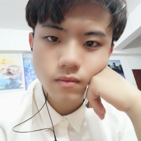 月亮拿矮小的照片