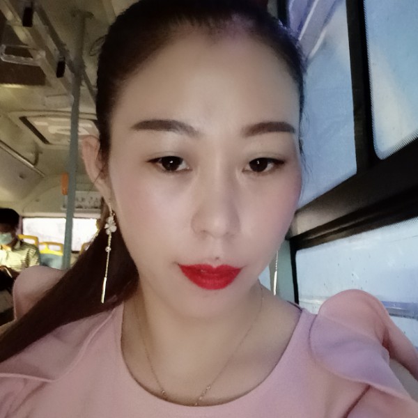 敏感改变红酒的照片