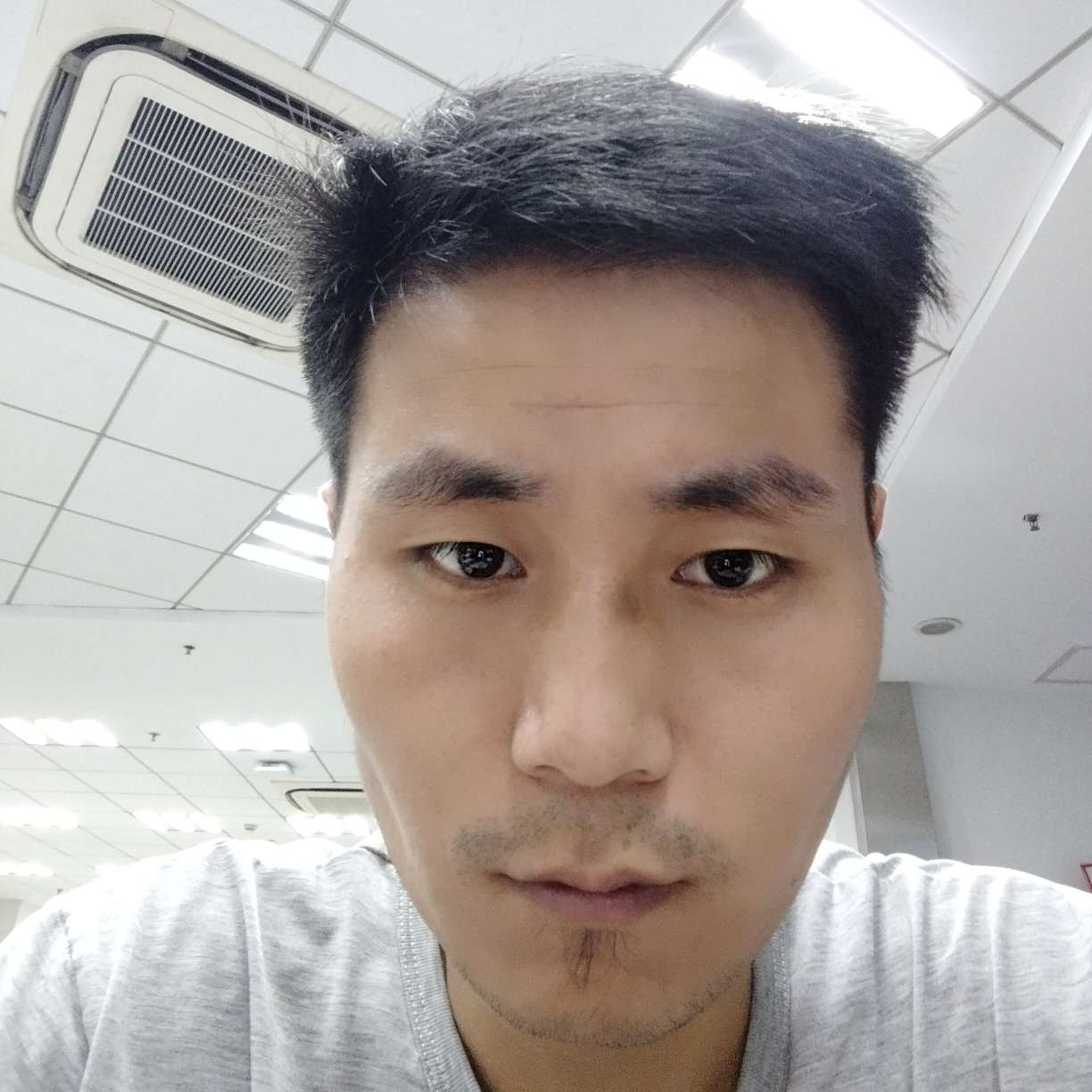 怪我太闹的照片