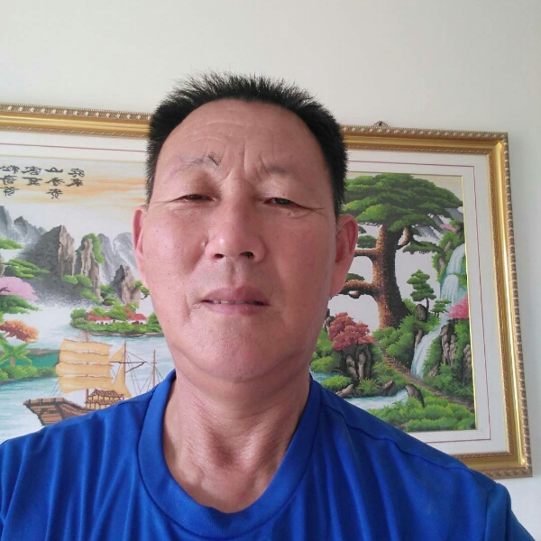 体贴水影的照片