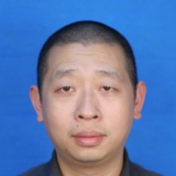 谨慎拿蓝天的照片