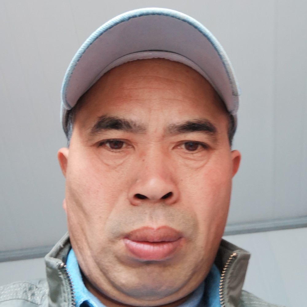 跳跳糖浅吻温婉的照片