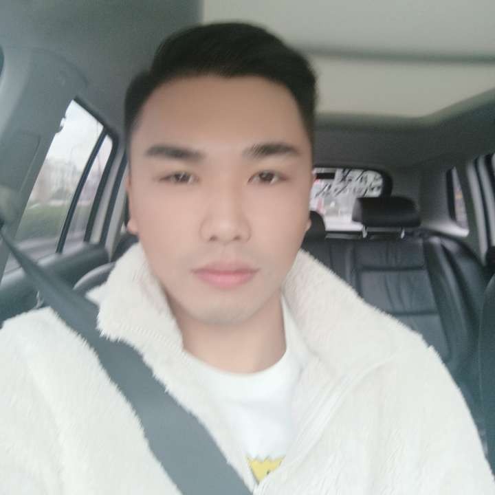 现实说帅哥的照片
