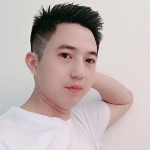 遇^O^爱的照片