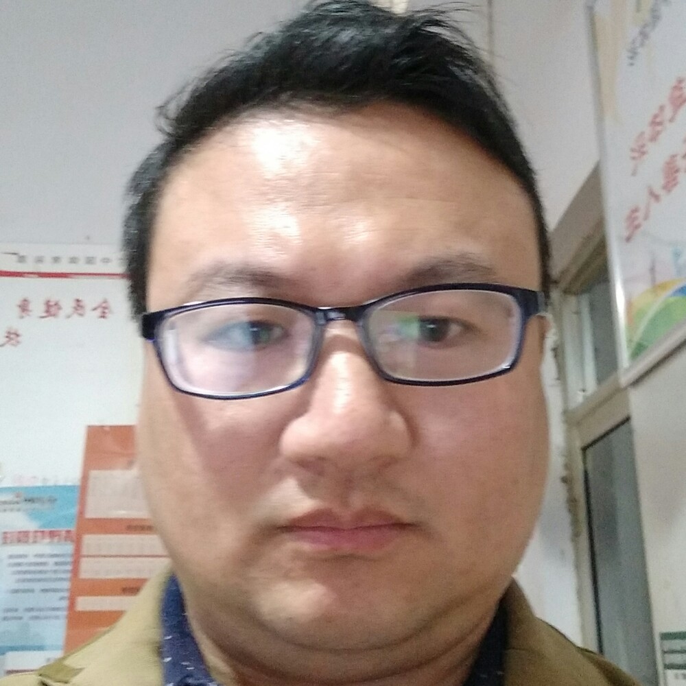 思恋倾心默默的照片