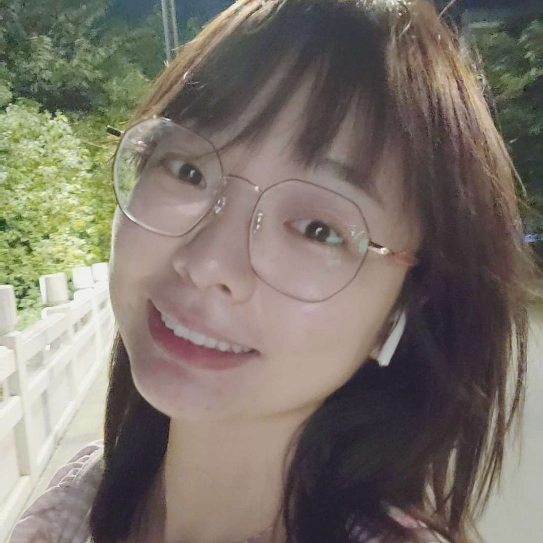哈哈哈哈girl的照片