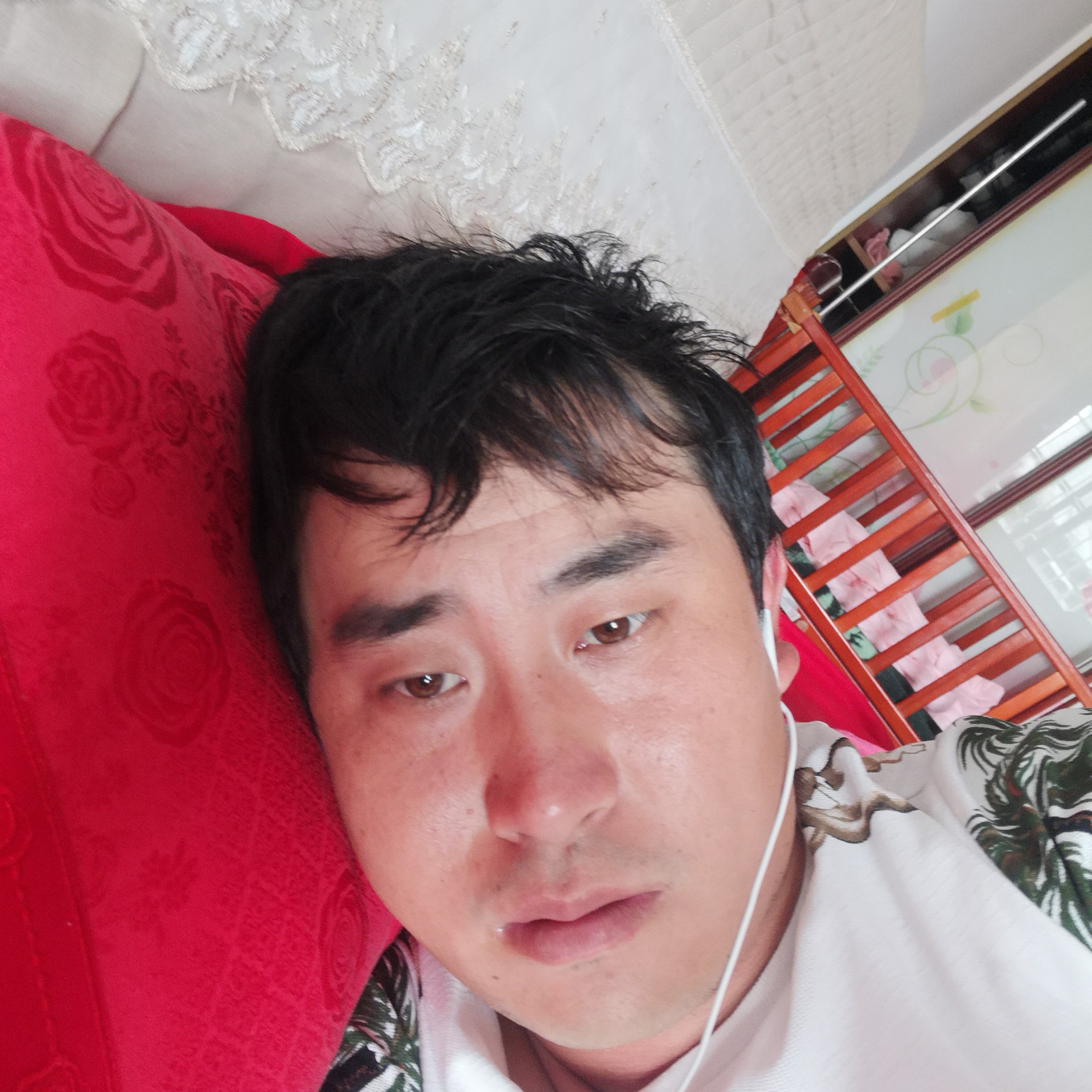 夏邦德的照片