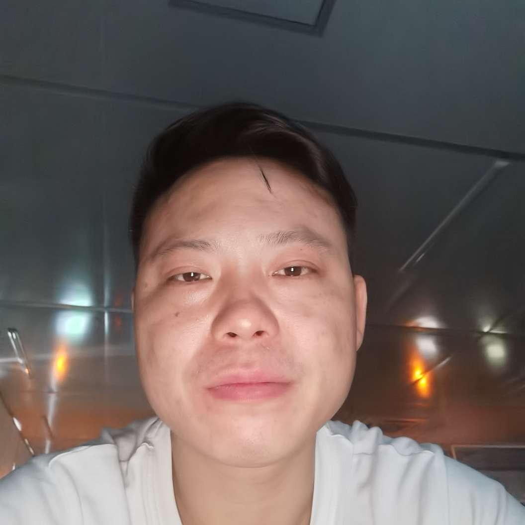 阳光照耀你我他的照片