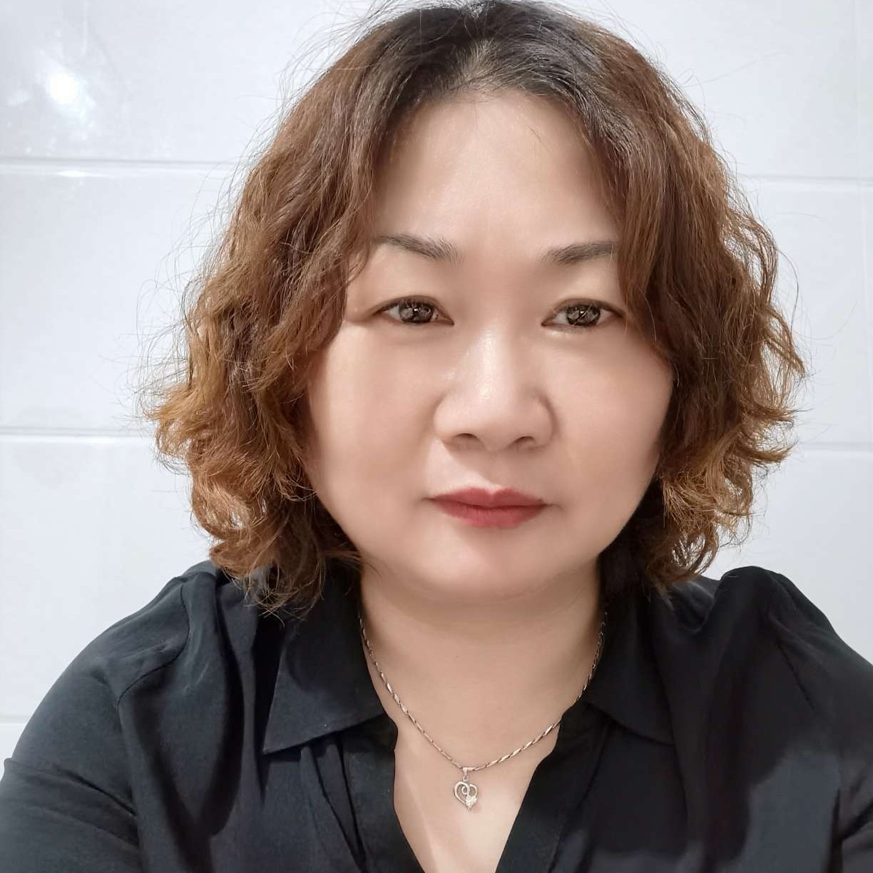 过客邂逅温暖的照片